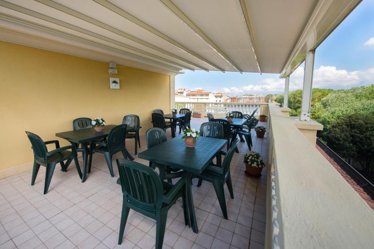 Residence Colombo Viareggio Zewnętrze zdjęcie